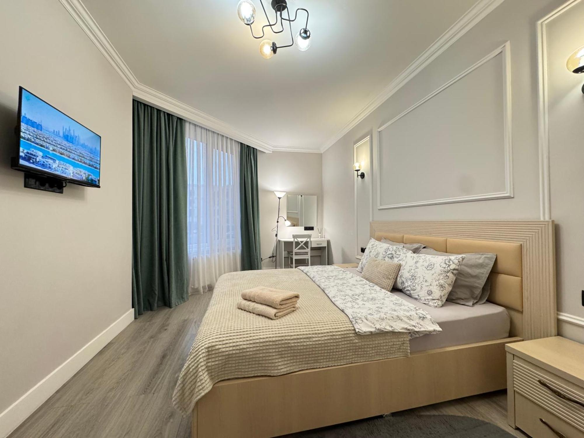 Two Bedroom Apartment In The Center, With Parking, Address Avram Iancu 32 Chişinău Eksteriør billede