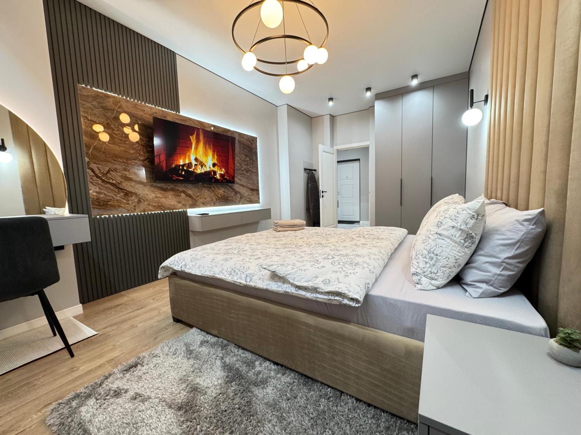 Two Bedroom Apartment In The Center, With Parking, Address Avram Iancu 32 Chişinău Eksteriør billede