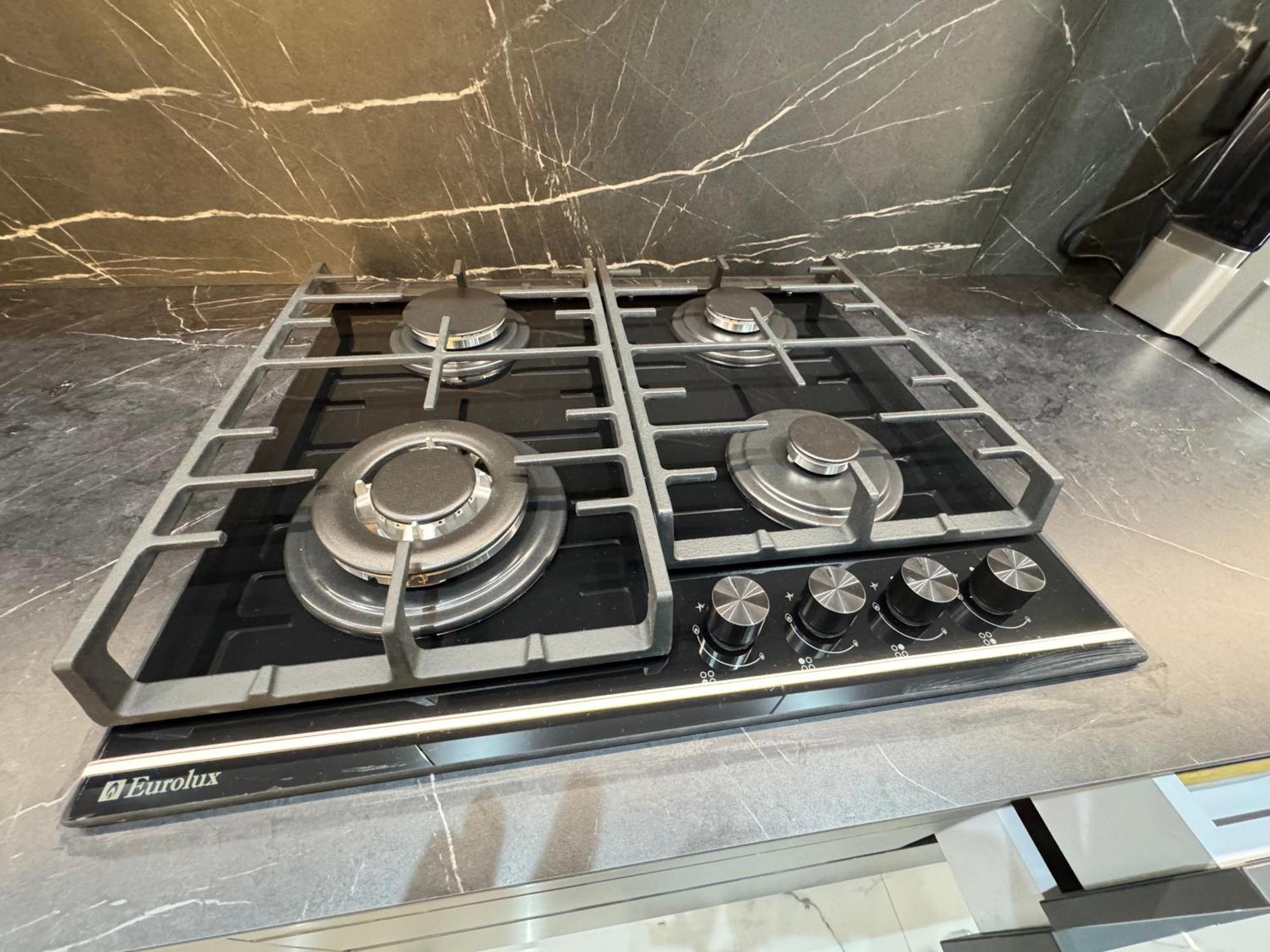 Two Bedroom Apartment In The Center, With Parking, Address Avram Iancu 32 Chişinău Eksteriør billede